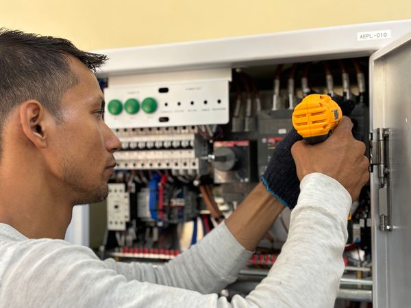 tamirji — Sarıyer elektrik hizmetleri